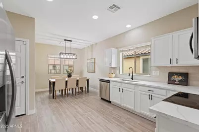 19667 N 260th Lane, Buckeye, AZ 85396 - Photo 6