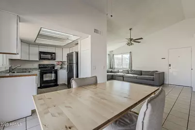 6940 W Northview Avenue, Glendale, AZ 85303 - Photo 10