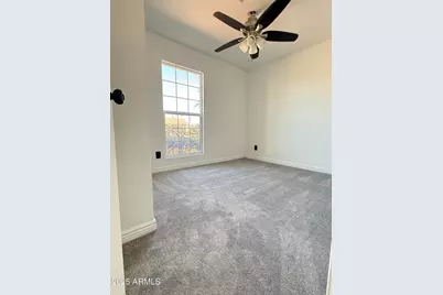 8633 W Wethersfield Road, Peoria, AZ 85381 - Photo 10