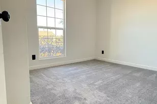 8633 W Wethersfield Rd, Peoria, AZ 85381 - Photo 10