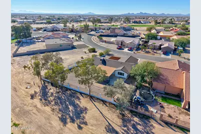 8580 W Mission Hills Drive, Arizona City, AZ 85123 - Photo 36