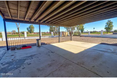 8580 W Mission Hills Drive, Arizona City, AZ 85123 - Photo 22