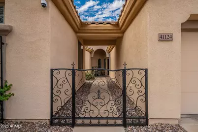 41124 N Prestancia Drive, Anthem, AZ 85086 - Photo 2