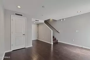 526 W 1st St, Tempe, AZ 85281 - Photo 18