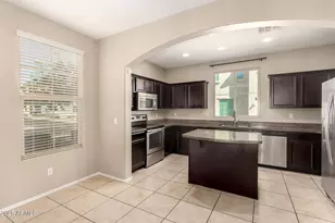 17737 W Mandalay Ln, Surprise, AZ 85388 - Photo 14