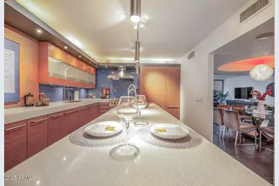 2323 N Central Avenue #1401, Phoenix, AZ 85004 - Photo 18