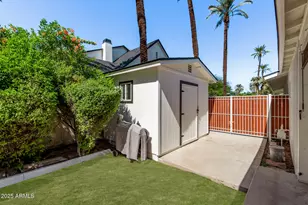 4617 E Catalina Dr, Phoenix, AZ 85018 - Photo 56