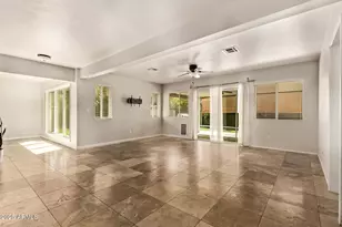 4617 E Catalina Dr, Phoenix, AZ 85018 - Photo 14