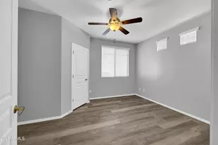 955 E Knox Rd, Chandler, AZ 85225 - Photo 18