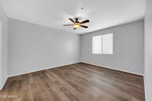 955 E Knox Rd, Chandler, AZ 85225 - Photo 10