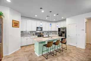 733 S 198th Ln, Buckeye, AZ 85326 - Photo 10