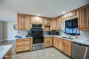 3824 W Shangri La Rd, Phoenix, AZ 85029 - Photo 8