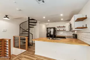 1345 S Owl Dr, Gilbert, AZ 85296 - Photo 14