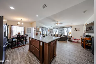 10810 N 91st Avenue #66, Peoria, AZ 85345 - Photo 4