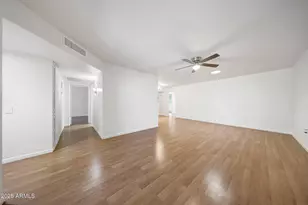 10246 W Palmeras Dr, Sun City, AZ 85373 - Photo 8