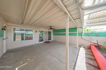 10246 W Palmeras Drive, Sun City, AZ 85373 - Photo 22