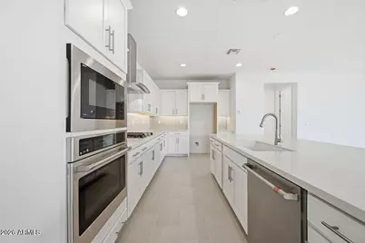 5652 N 178th Drive, Litchfield Park, AZ 85340 - Photo 6