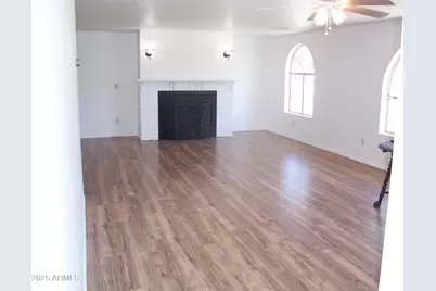 25230 S Gold Dollar Road, Congress, AZ 85332 - Photo 10