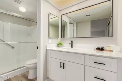 14228 N 39th Drive, Phoenix, AZ 85053 - Photo 18