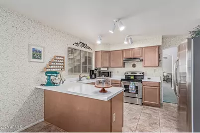 7717 W Tonto Drive, Glendale, AZ 85308 - Photo 12