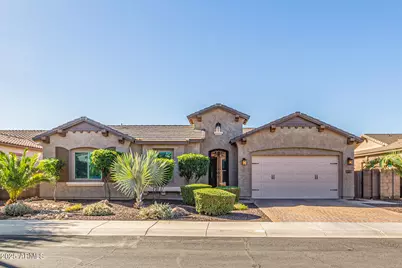 1039 E Clifton Avenue, Gilbert, AZ 85295 - Photo 1