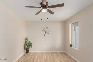 2248 W Columbine Dr, Phoenix, AZ 85029 - Photo 10