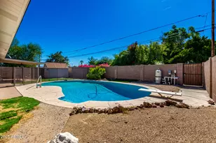 3045 E Cholla St, Phoenix, AZ 85028 - Photo 22