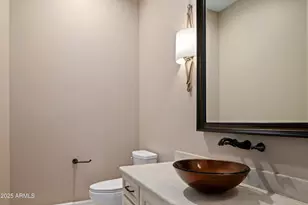 1011 E Kingbird Pl, Chandler, AZ 85286 - Photo 32