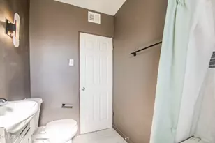 203 W Mission Ln, Phoenix, AZ 85021 - Photo 20