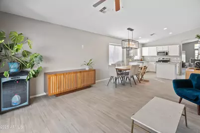 1046 W Tremaine Avenue, Gilbert, AZ 85233 - Photo 8