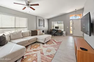 1046 W Tremaine Ave, Gilbert, AZ 85233 - Photo 12