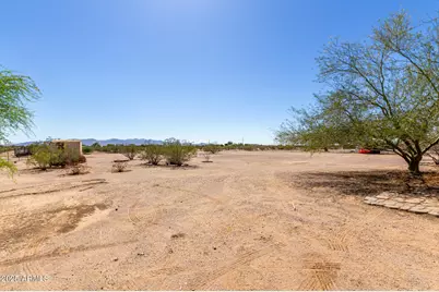 22615 W Montanoso Drive, Wittmann, AZ 85361 - Photo 38