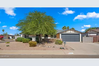 4016 E Ludlow Drive, Phoenix, AZ 85032 - Photo 1