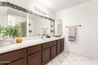3419 N 70th Avenue, Phoenix, AZ 85033 - Photo 20