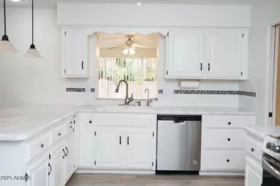 7937 E Monte Avenue, Mesa, AZ 85209 - Photo 14