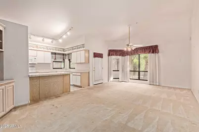 8651 E Thoroughbred Trail, Scottsdale, AZ 85258 - Photo 24