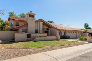 8651 E Thoroughbred Trail, Scottsdale, AZ 85258 - Photo 2