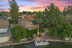 2554 S Salida Del Sol, Mesa, AZ 85202 - Photo 2