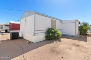 2121 N Center St, Mesa, AZ 85201 - Photo 30