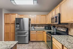 2113 W Nancy Ln, Phoenix, AZ 85041 - Photo 12