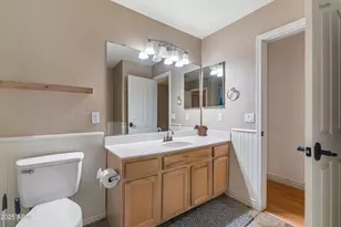 2113 W Nancy Ln, Phoenix, AZ 85041 - Photo 32