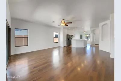 921 E Payton Street, San Tan Valley, AZ 85140 - Photo 14