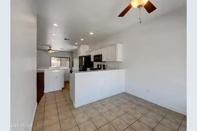921 E Payton Street, San Tan Valley, AZ 85140 - Photo 12