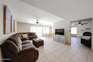 4159 W Evans Dr, Phoenix, AZ 85053 - Photo 2