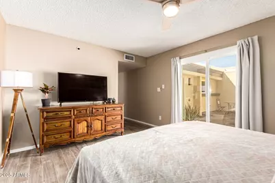 6215 N 21st Drive, Phoenix, AZ 85015 - Photo 14