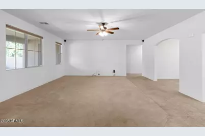 18306 W Beck Lane, Surprise, AZ 85388 - Photo 18