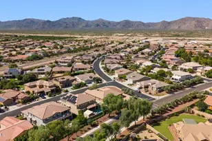 18306 W Beck Ln, Surprise, AZ 85388 - Photo 40