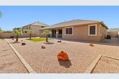 18306 W Beck Lane, Surprise, AZ 85388 - Photo 36