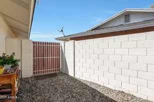 10516 W Snead Dr, Sun City, AZ 85351 - Photo 44