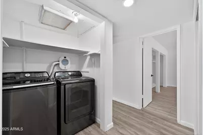 3655 N 5th Avenue #105, Phoenix, AZ 85013 - Photo 6